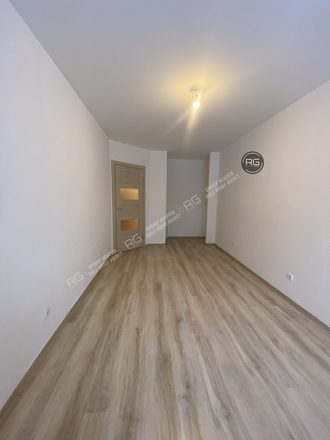 Миниатюра 3, 1к.кв., 32 м², Ленинградская область, Всеволожский район, Мурино г., Шоссе в Лаврики ул., д.59, к.2