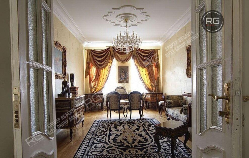 Фото 1, 2-к квартира, 112,2 м², Санкт-Петербург, Адмиралтейский район, Римского-Корсакова пр-кт., д.93