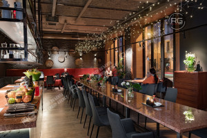 Миниатюра 2, 200м2 с Арендатором, 200 м², Санкт-Петербург, Петроградский район, Большая Зеленина ул., д.31, литер А