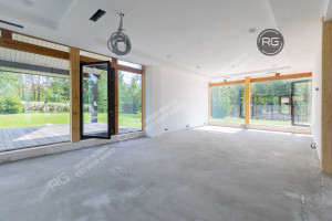 Миниатюра 11, 3-к коттедж, 480 м², Санкт-Петербург, Курортный район, Солнечное п., Курортный, Вокзальная ул., д.5