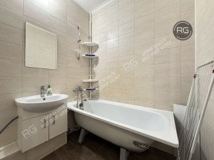 Миниатюра 18, 3-к квартира, 79 м², Санкт-Петербург, Приморский район, Лидии Зверевой ул., д.3, к.3