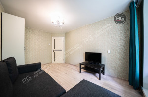 Миниатюра 9, 3-к квартира недалеко от метро, 53 м², Санкт-Петербург, Василеостровский район, Нахимова ул., д.4, литер В