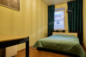 Миниатюра 18, 3-к квартира рядом с метро, 76 м², Санкт-Петербург, Петроградский район, Большая Зеленина ул., д.15, литер А