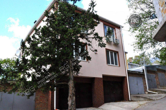 4-этажный коттедж, 300 м², 300 м², Крым Республика, Ялта г., Гаспра п.г.т., Маратовская ул., д.56, к.а