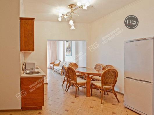 4-комн. апартаменты, S=121,2 м², 121,2 м², Крым Республика, Ялта г., Отрадное п.г.т., Мориса Тореза ул., д.11