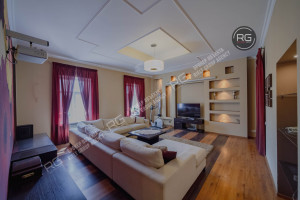 Миниатюра 3, 7 окон на Фонтанку!, 176,2 м², Санкт-Петербург, Адмиралтейский район, Реки Фонтанки наб., д.181