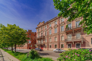 Миниатюра 30, 7 окон на Фонтанку!, 176,2 м², Санкт-Петербург, Адмиралтейский район, Реки Фонтанки наб., д.181