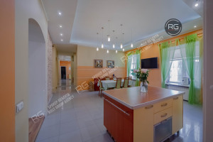 Миниатюра 9, 7 окон на Фонтанку!, 176,2 м², Санкт-Петербург, Адмиралтейский район, Реки Фонтанки наб., д.181