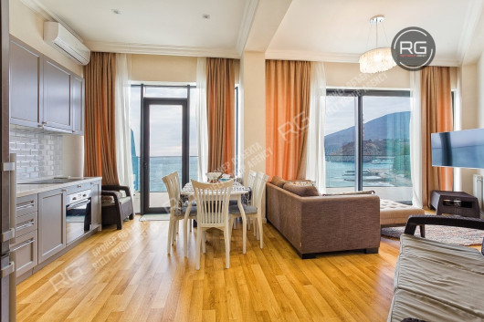 Апартаменты в ЖК Аю-Даг. Срочно!, 121 м², Крым Республика, Алушта г., Партенит п.г.т., Васильченко ул., д.6в