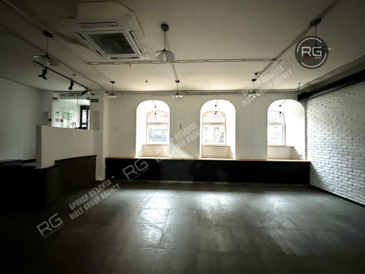 Аренда 157м2 центр фасад, 157 м², Санкт-Петербург, Центральный район, 2-я Советская ул., д.10