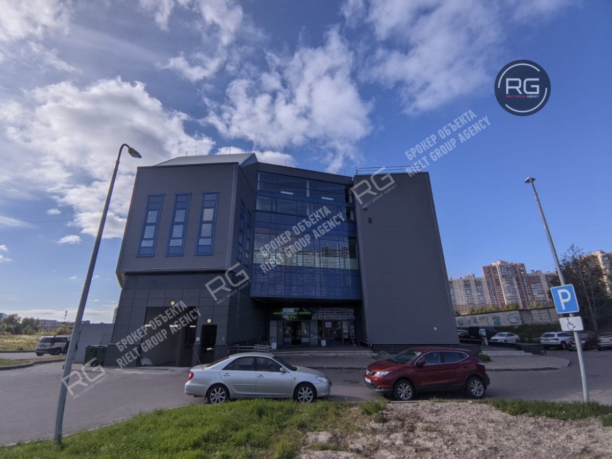 Фото 1, Аренда 200м2 под склад Прим.р-н, 200 м², Санкт-Петербург, Приморский район, Шаврова ул., д.26