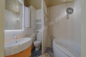 Миниатюра 3, Аренда 3-к квартиры у метро, 94 м², Санкт-Петербург, Василеостровский район, Беринга ул., д.27, к.1