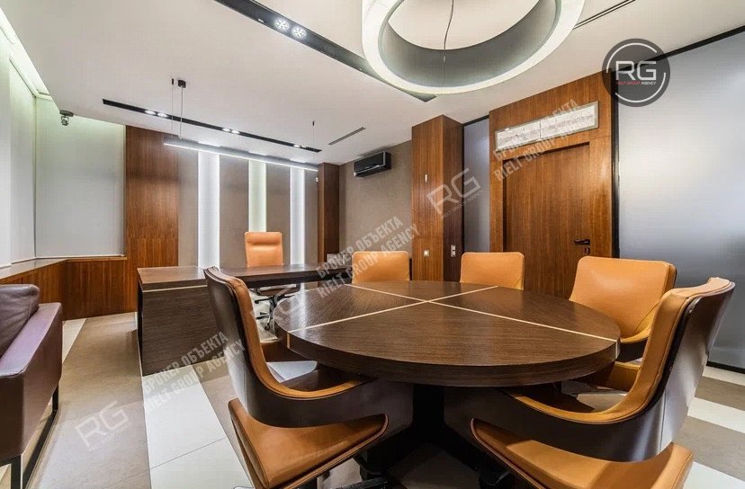 Миниатюра 38, Аренда офиса у метро!, 350 м², Санкт-Петербург, Центральный район, Восстания ул., д.6А