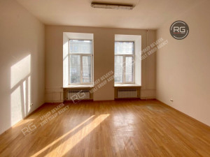 Миниатюра 1, Аренда офисов у м. "Владимирская", 36,64 м², Санкт-Петербург, Центральный район, Владимирский пр-кт., д.15