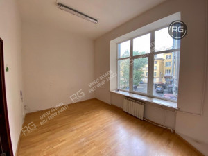 Миниатюра 2, Аренда офисов у м. "Владимирская", 36,64 м², Санкт-Петербург, Центральный район, Владимирский пр-кт., д.15