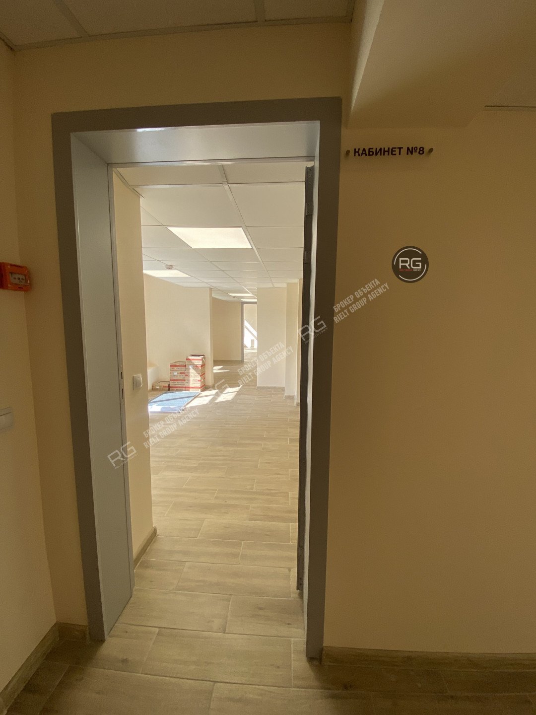 Миниатюра 11, Аренда у метро, 135 м², Санкт-Петербург, Выборгский район, Ярославский пр-кт., д.39