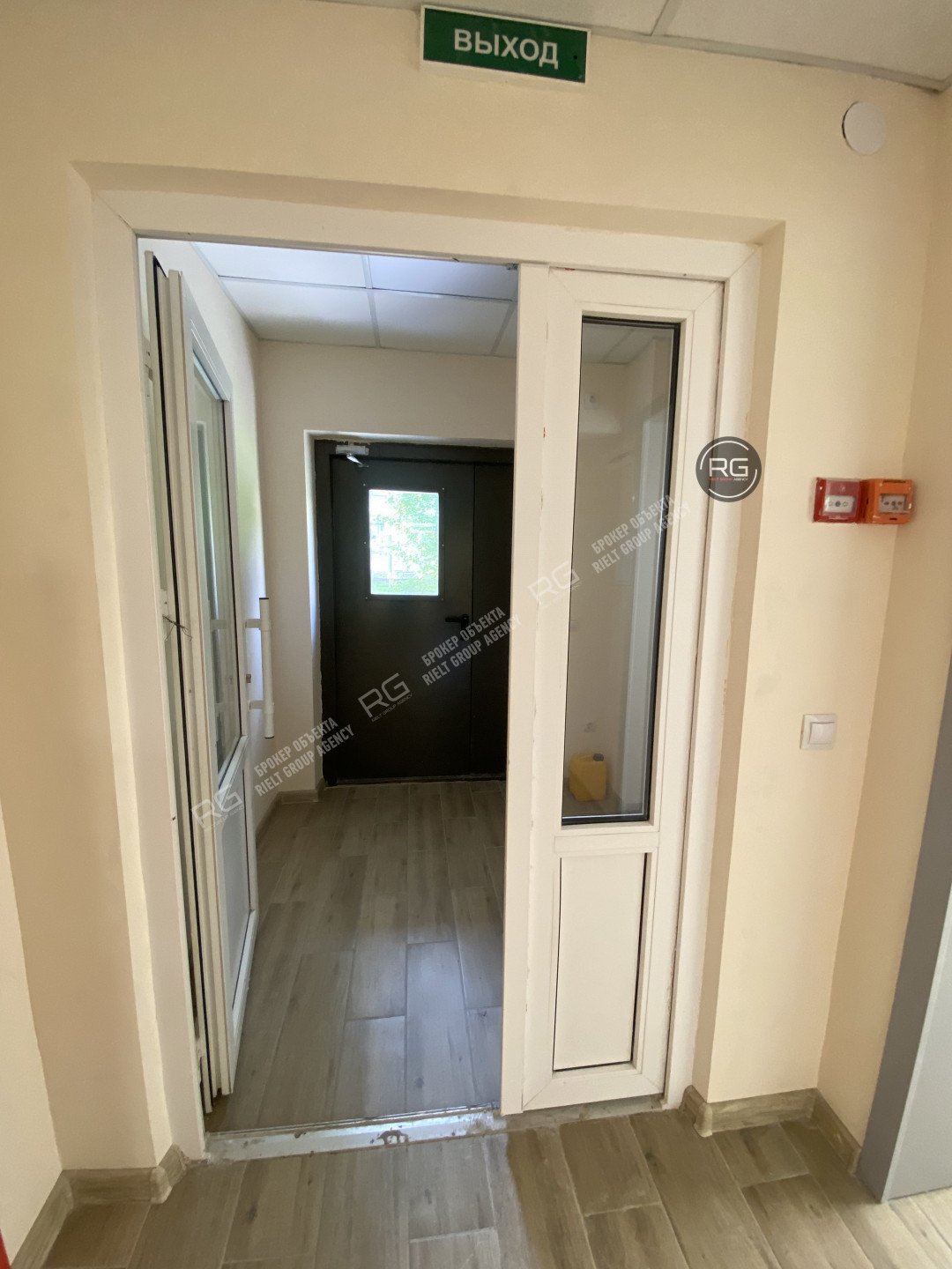 Миниатюра 10, Аренда у метро, 135 м², Санкт-Петербург, Выборгский район, Ярославский пр-кт., д.39