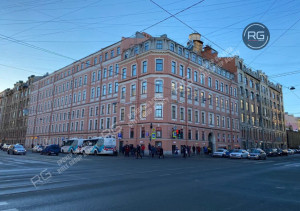 Миниатюра 1, Аренда у метро, высокий трафик!, 370 м², Санкт-Петербург, Василеостровский район, Средний В.О. пр-кт., д.36/40