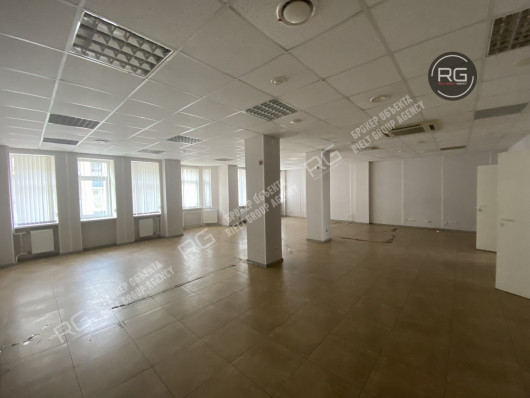 Аренда здания 850м2 рядом с метро, 850 м², Санкт-Петербург, Петроградский район, Большая Пушкарская ул., д.25, литер А