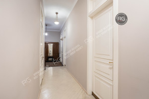 Миниатюра 17, Дизайнерская квартира с камином, 211 м², Санкт-Петербург, Петроградский район, Кронверкский пр-кт., д.23