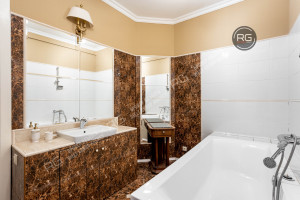 Миниатюра 18, Дизайнерская квартира с камином, 211 м², Санкт-Петербург, Петроградский район, Кронверкский пр-кт., д.23