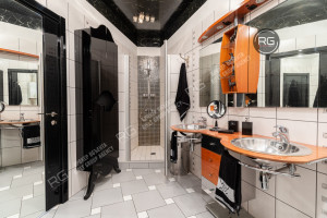 Миниатюра 10, Дизайнерская квартира в центре, 102 м², Санкт-Петербург, Центральный район, Владимирский пр-кт., д.15