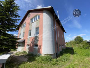 Миниатюра 1, Дом 500м2 в черте города, 500 м², Санкт-Петербург, Красносельский район, Горелово тер., Красносельский, Коммунаров ул., д.16