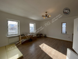 Миниатюра 10, Дом 500м2 в черте города, 500 м², Санкт-Петербург, Красносельский район, Горелово тер., Красносельский, Коммунаров ул., д.16