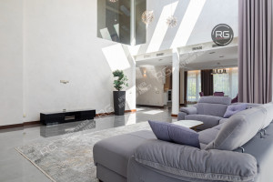 Миниатюра 3, Фахверк с отделкой и меблировкой, 640 м², Санкт-Петербург, Курортный район, Солнечное п., Курортный, Вокзальная ул., д.10