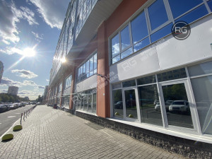 Миниатюра 1, Фасадное помещение 130 м2, 130,2 м², Санкт-Петербург, Выборгский район, Руднева ул., д.18