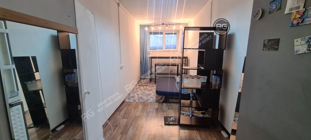 Фото 1, Комната в 5-к квартире, 80 м², Санкт-Петербург, Выборгский район, Выборгская наб., д.59, к.1