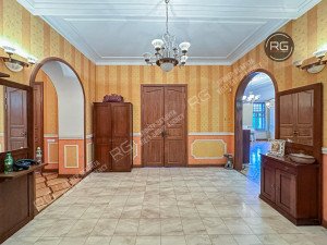 Миниатюра 2, Квартира на Австрийской площади!, 319 м², Санкт-Петербург, Петроградский район, Каменноостровский пр-кт., д.16