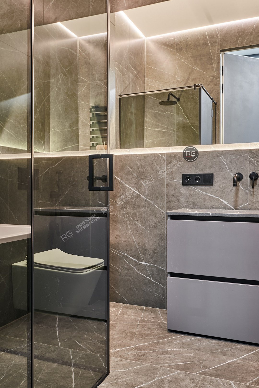 Миниатюра 11, Квартира с дизайнерским ремонтом!, 53,6 м², Санкт-Петербург, Московский район, Малая Митрофаньевская ул., д.8, к.1, строение 1