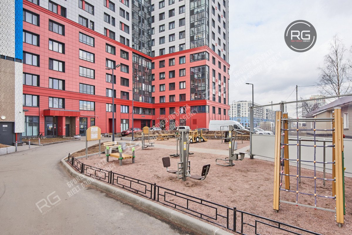 Миниатюра 14, Квартира с дизайнерским ремонтом!, 53,6 м², Санкт-Петербург, Московский район, Малая Митрофаньевская ул., д.8, к.1, строение 1