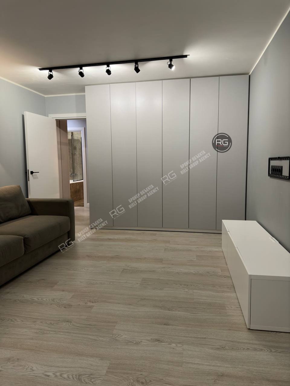   Квартира с ремонтом, 40 кв.м. 