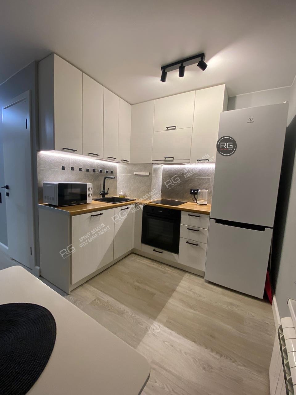   Квартира с ремонтом, 40 кв.м. 