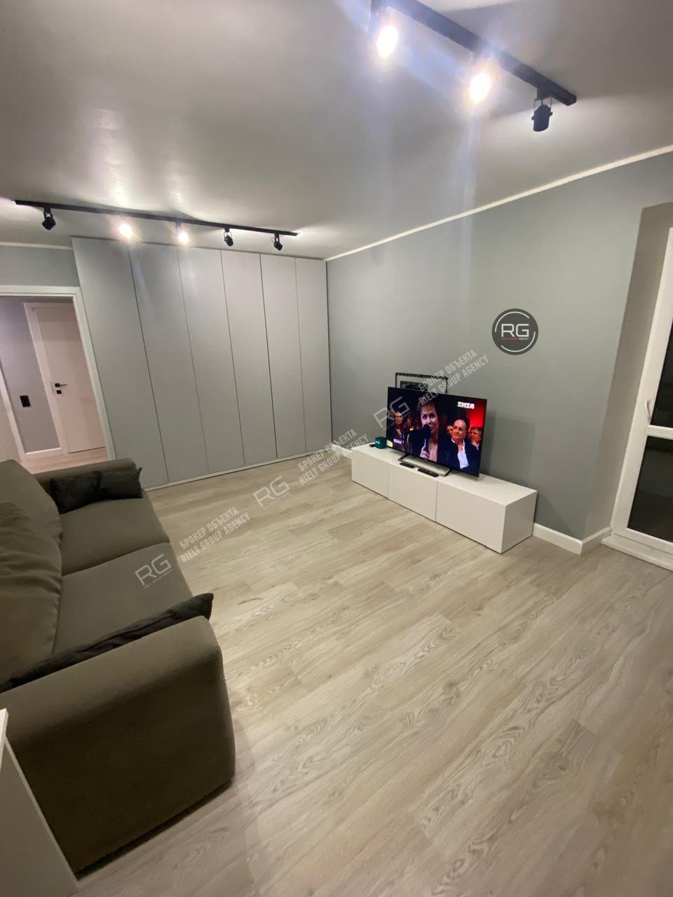   Квартира с ремонтом, 40 кв.м. 