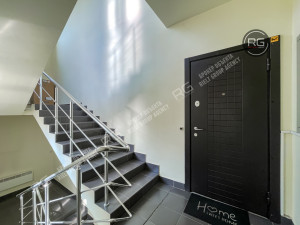 Миниатюра 14, квартира с выходом в парк!, 70 м², Ленинградская область, Гатчинский район, Гатчина г., Чкалова ул., д.40