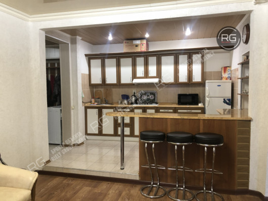 Квартира в историческом центре, 56 м², Крым Республика, Ялта г., Тренёва ул., д.3