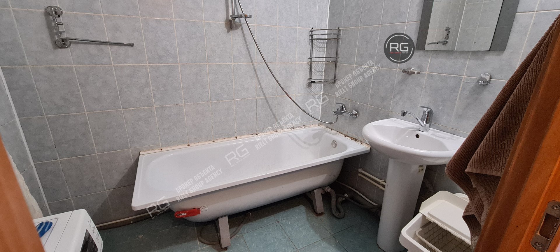   Квартира возле метро, 45 кв.м. 