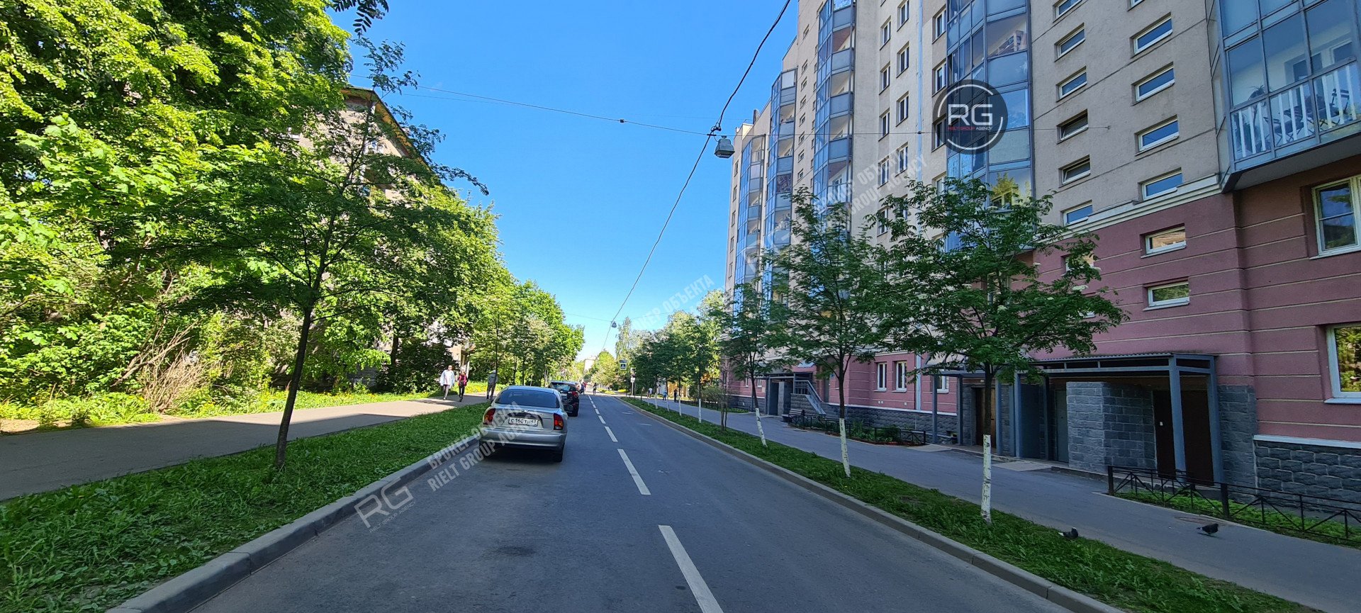   Квартира возле метро, 45 кв.м. 