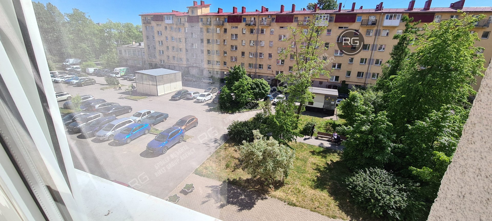   Квартира возле метро, 45 кв.м. 