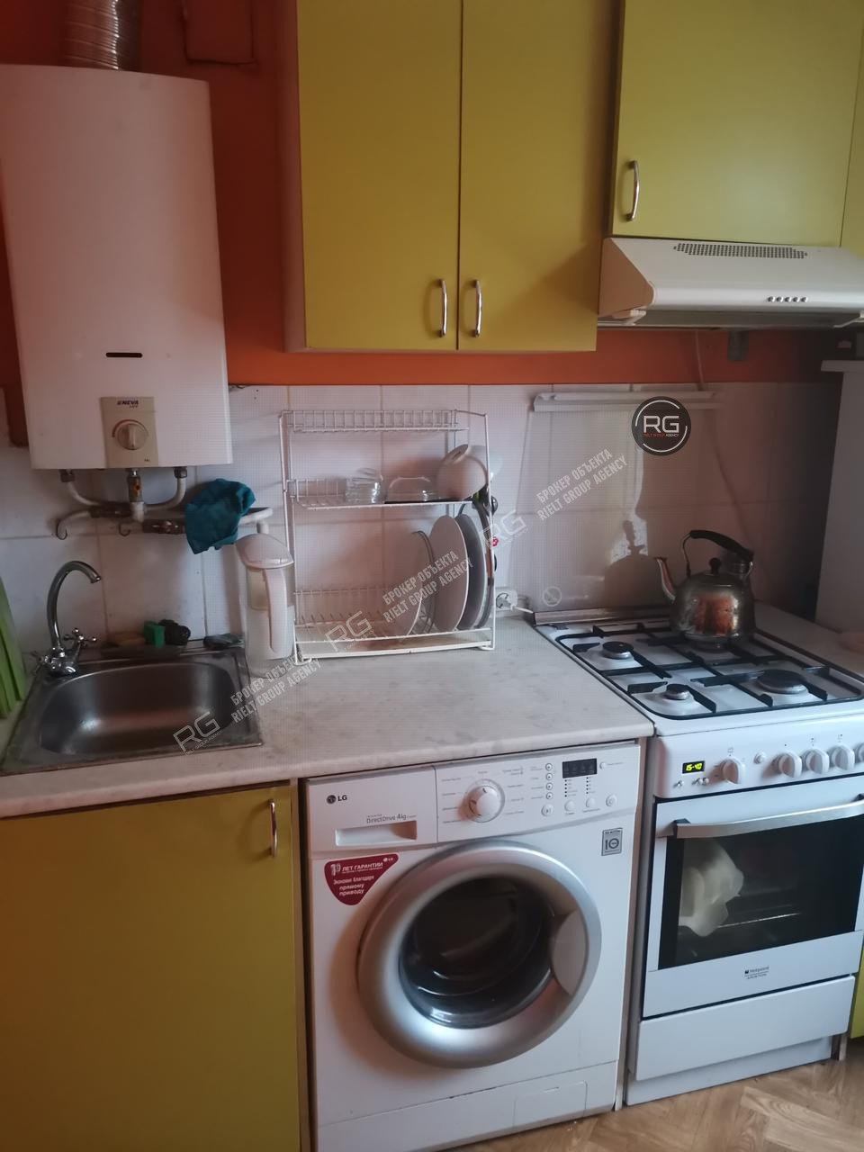 Миниатюра 11, Квартира возле метро, 31 м², Санкт-Петербург, Кировский район, Возрождения ул., д.11