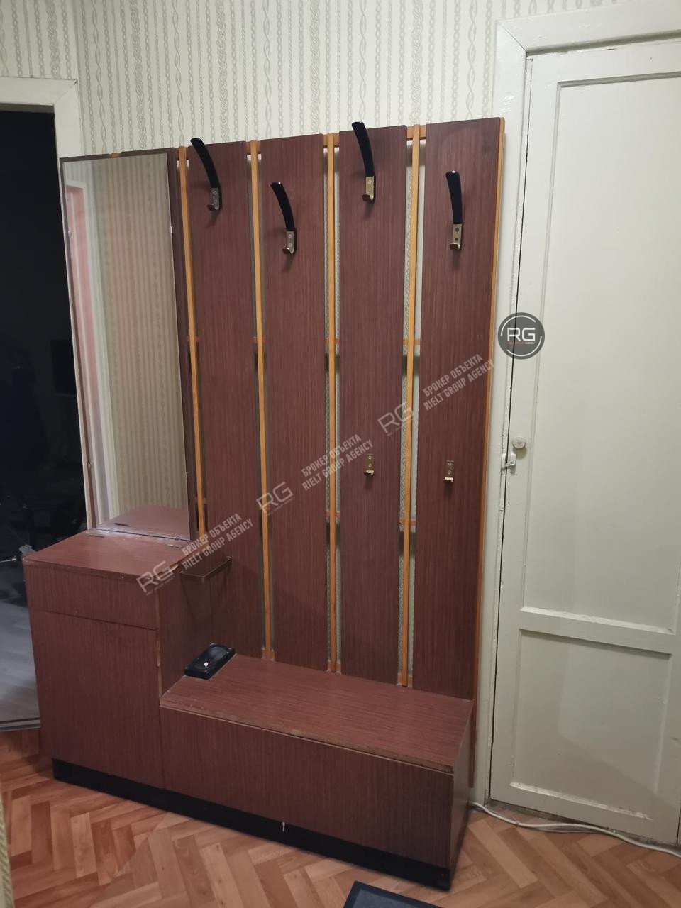 Миниатюра 13, Квартира возле метро, 31 м², Санкт-Петербург, Кировский район, Возрождения ул., д.11