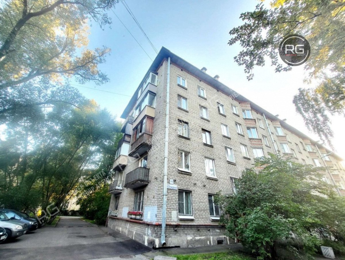 Миниатюра 26, Квартира возле метро, 31 м², Санкт-Петербург, Кировский район, Возрождения ул., д.11