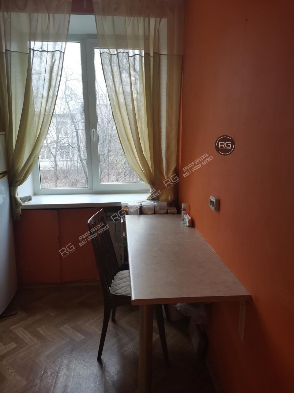   Квартира возле метро, 31 кв.м. 