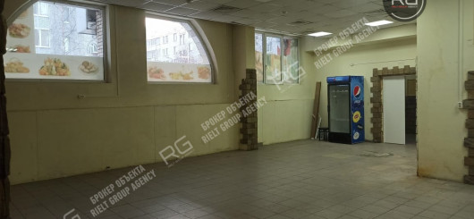 Магазин, 178 м², Санкт-Петербург, Выборгский район, Сиреневый б-р., д.23, к.2