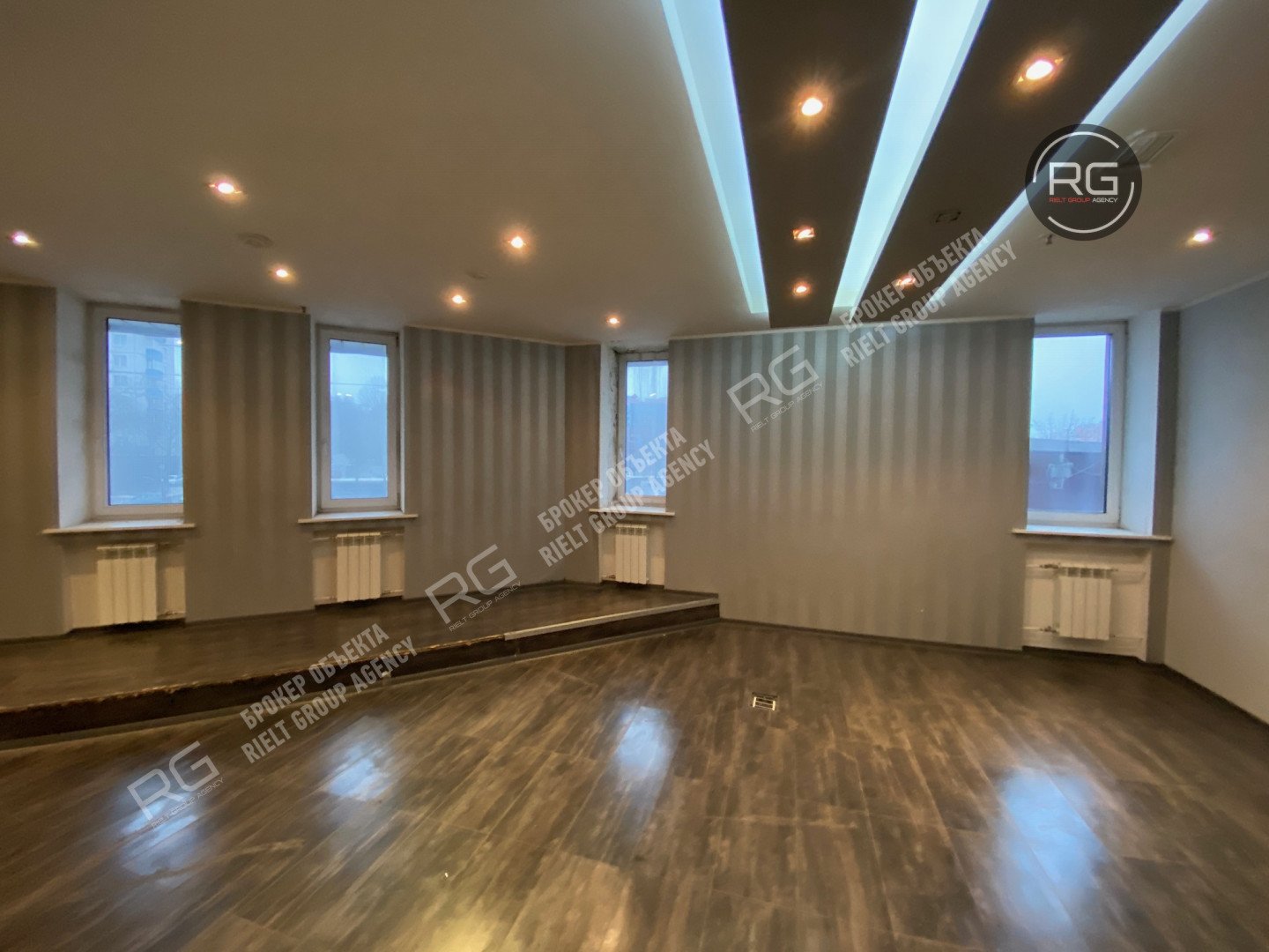   Офисный блок 550м2 в БЦ класса B+, 550 кв.м. 