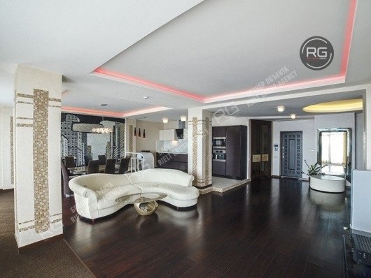 Пентхаус в Гурзуфе, 250 м², Крым Республика, Ялта г., Гурзуф п.г.т., Строителей ул., д.3а