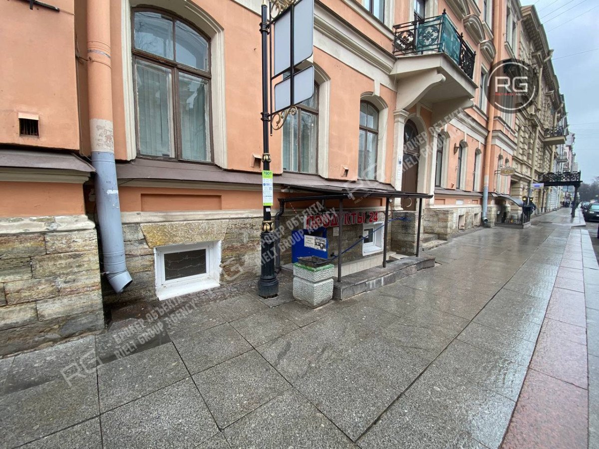 Фото 1, Помещение с арендатором 168м2, 168 м², Санкт-Петербург, Центральный район, Фурштатская ул., д.48